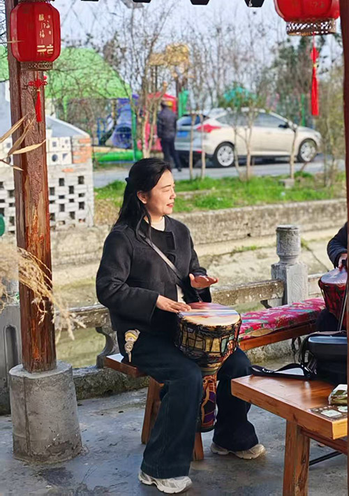 ��ů���˽� ����...